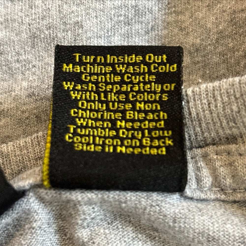 John Deer Short Sleeve Crewneck T- Shirt Gray Size XL Farm Casual - Picture 7 of 10
